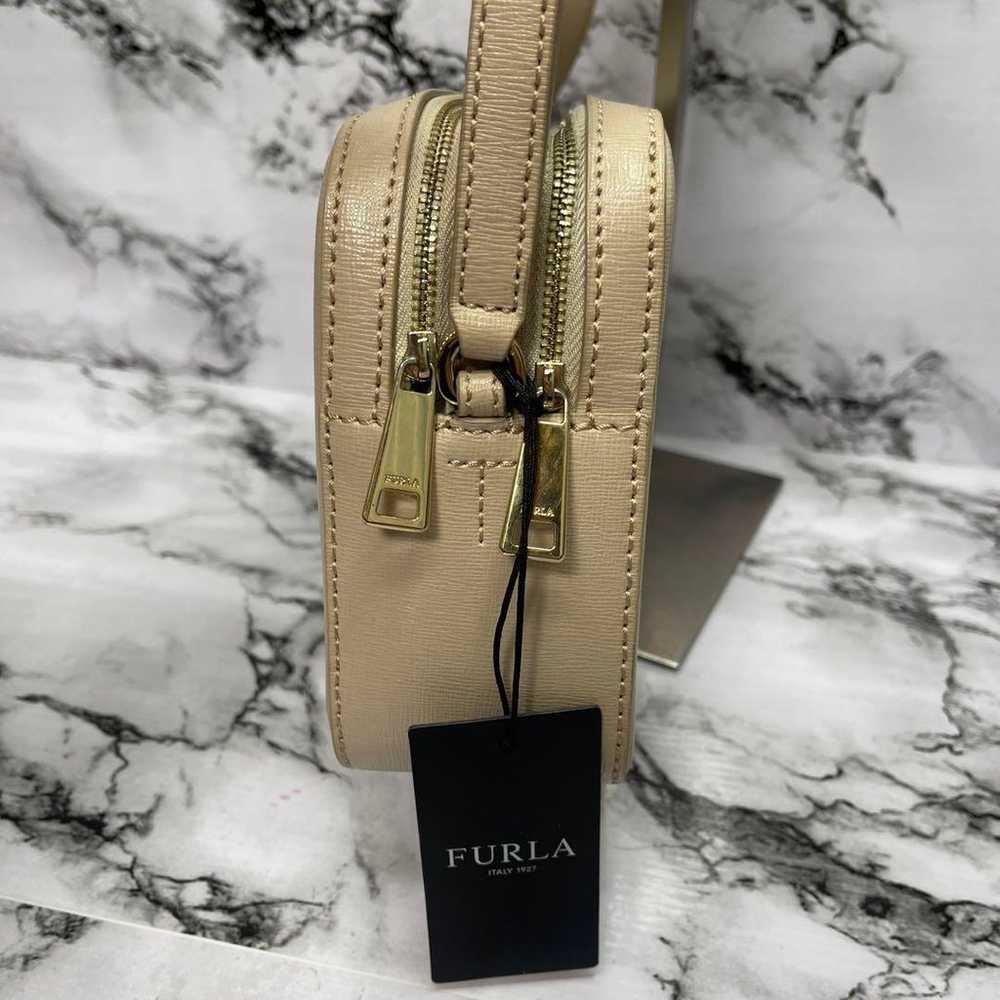 (Excellent Condition) Popular Furla Lily Camera B… - image 3