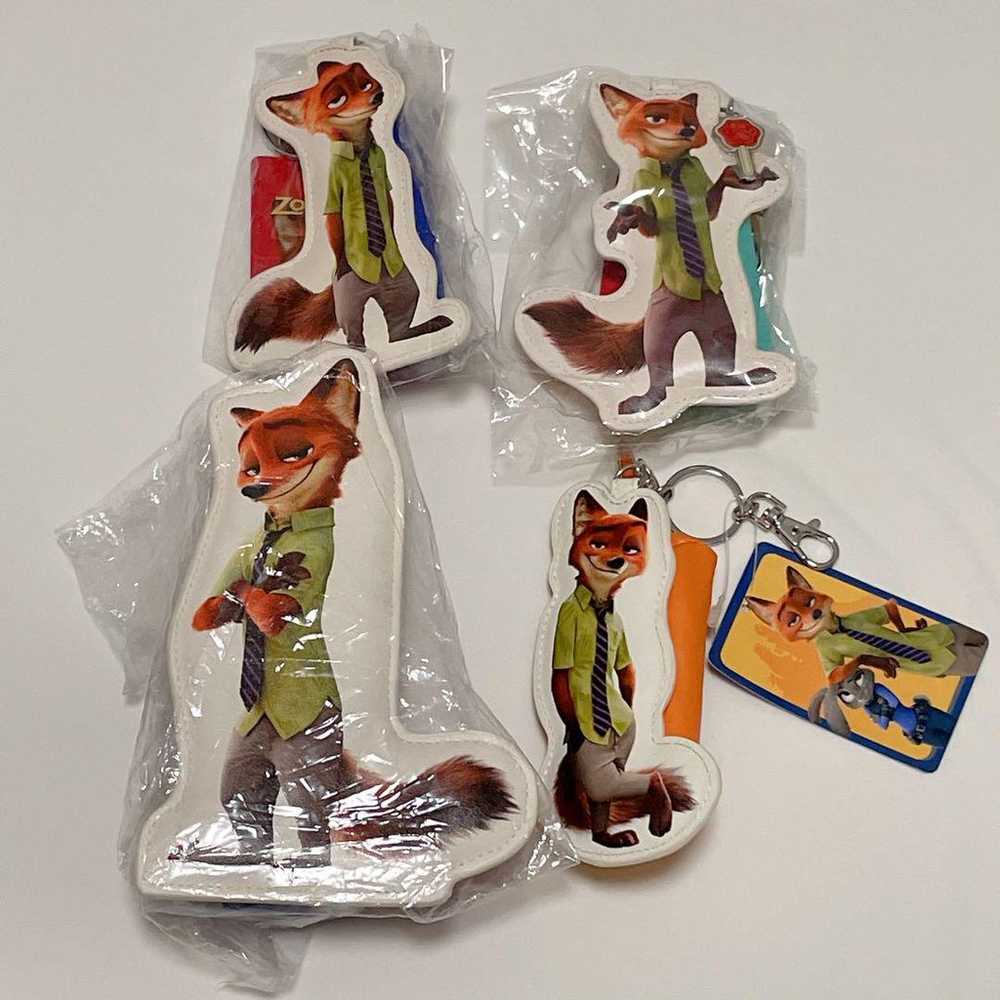 Zootopia Nick Lip Pouch Die-cut Pouch Lip Case Ki… - image 1