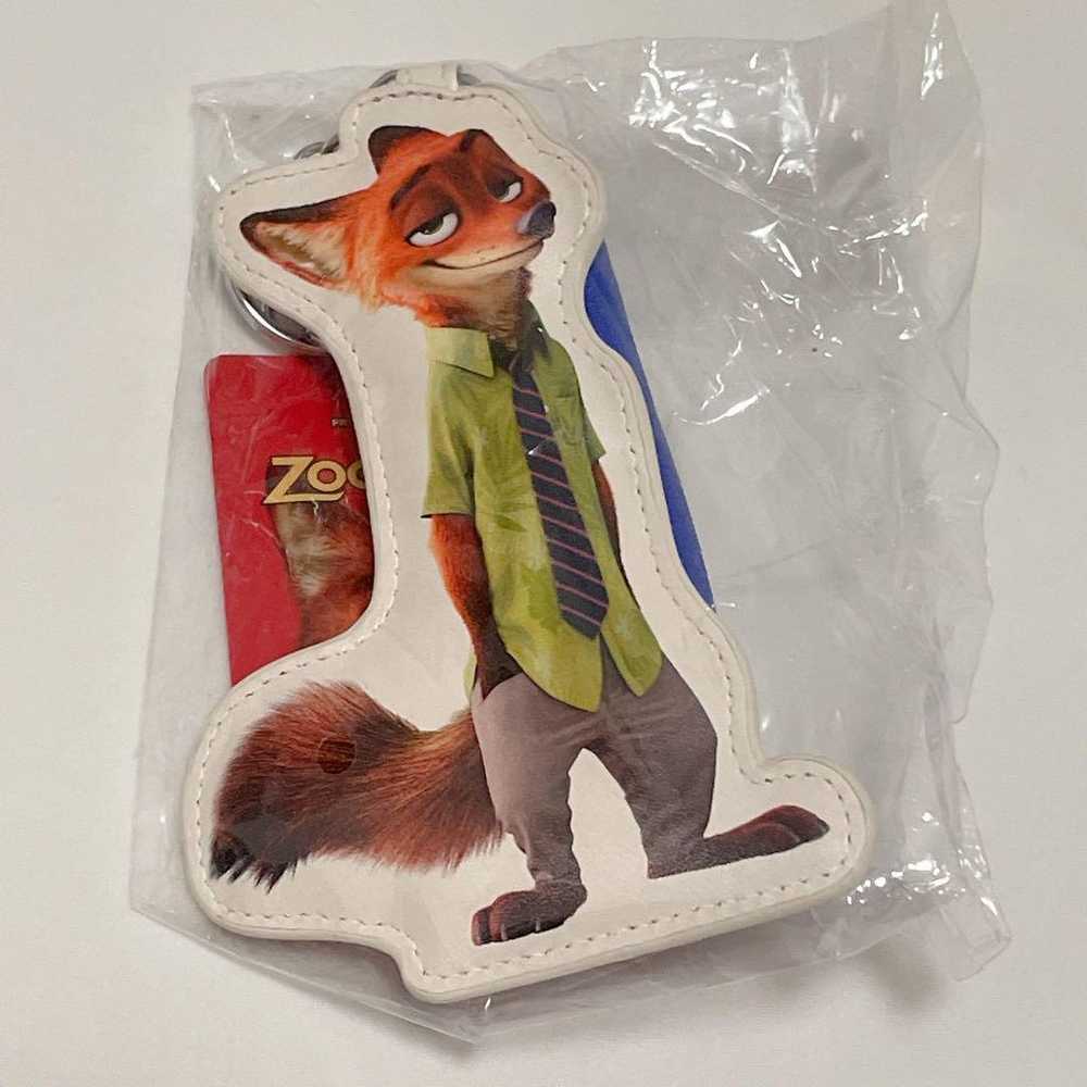 Zootopia Nick Lip Pouch Die-cut Pouch Lip Case Ki… - image 7