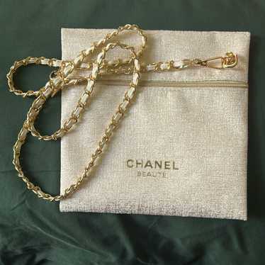 Chanel Beaute Makeup Bag (pouch) - white