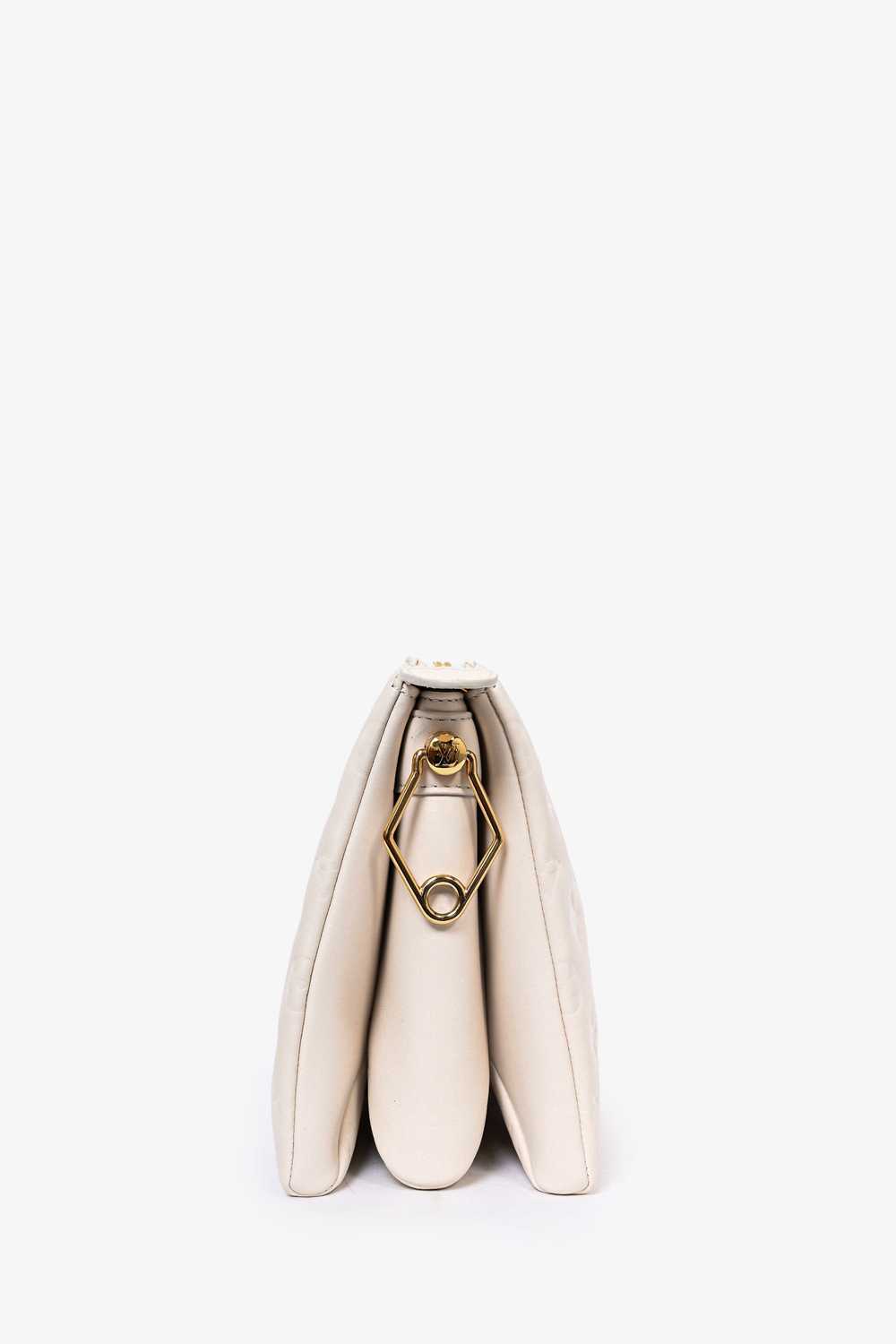 Louis Vuitton 2021 White Empreinte Leather Coussi… - image 4