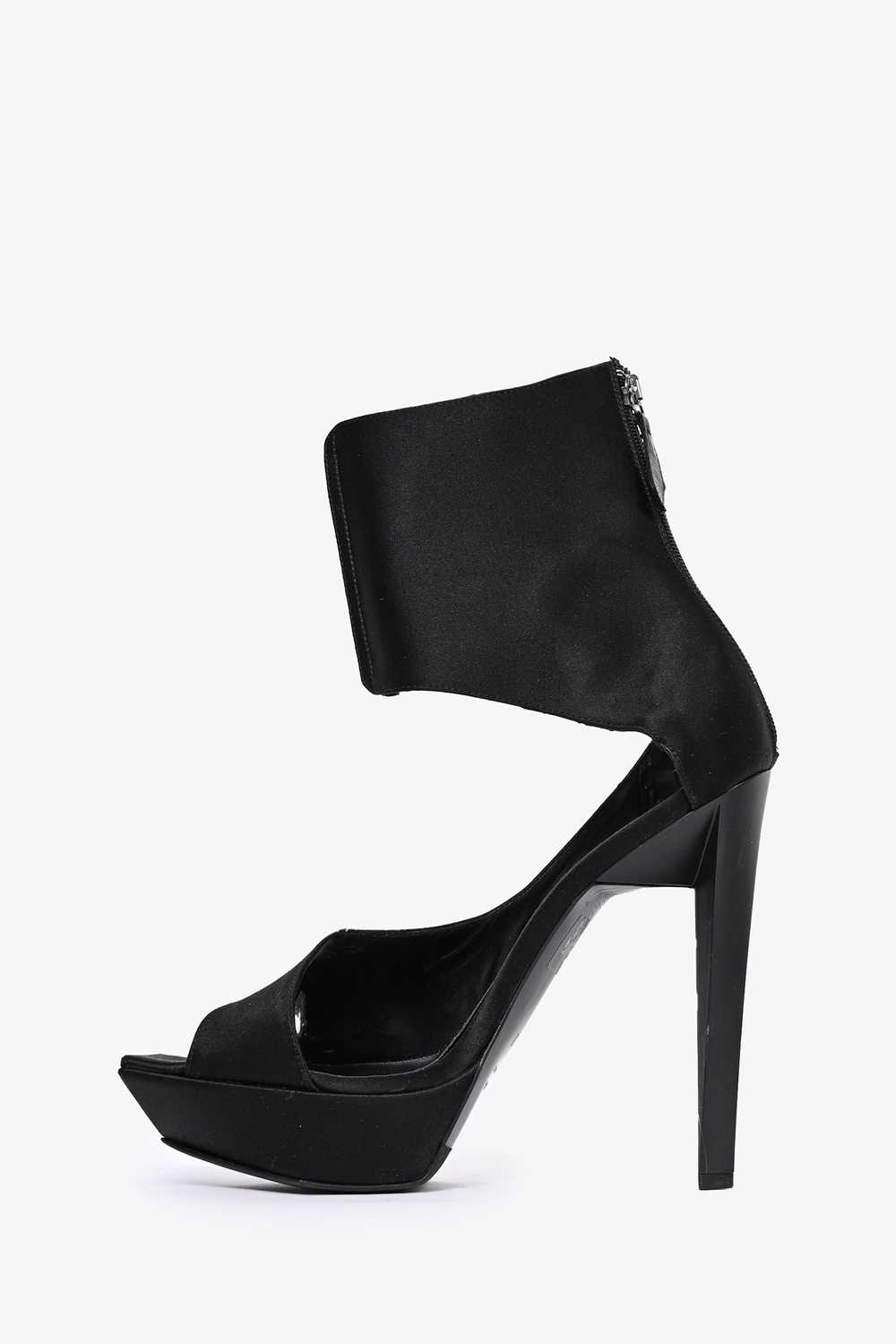 Jil Sander Black Satin Cuffed Heels Size 38 - image 4