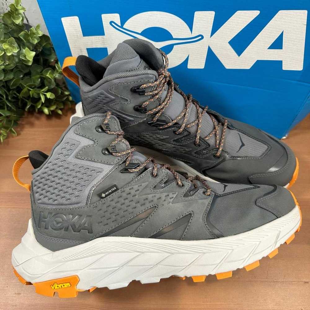 Hoka One One Leather boots - image 3