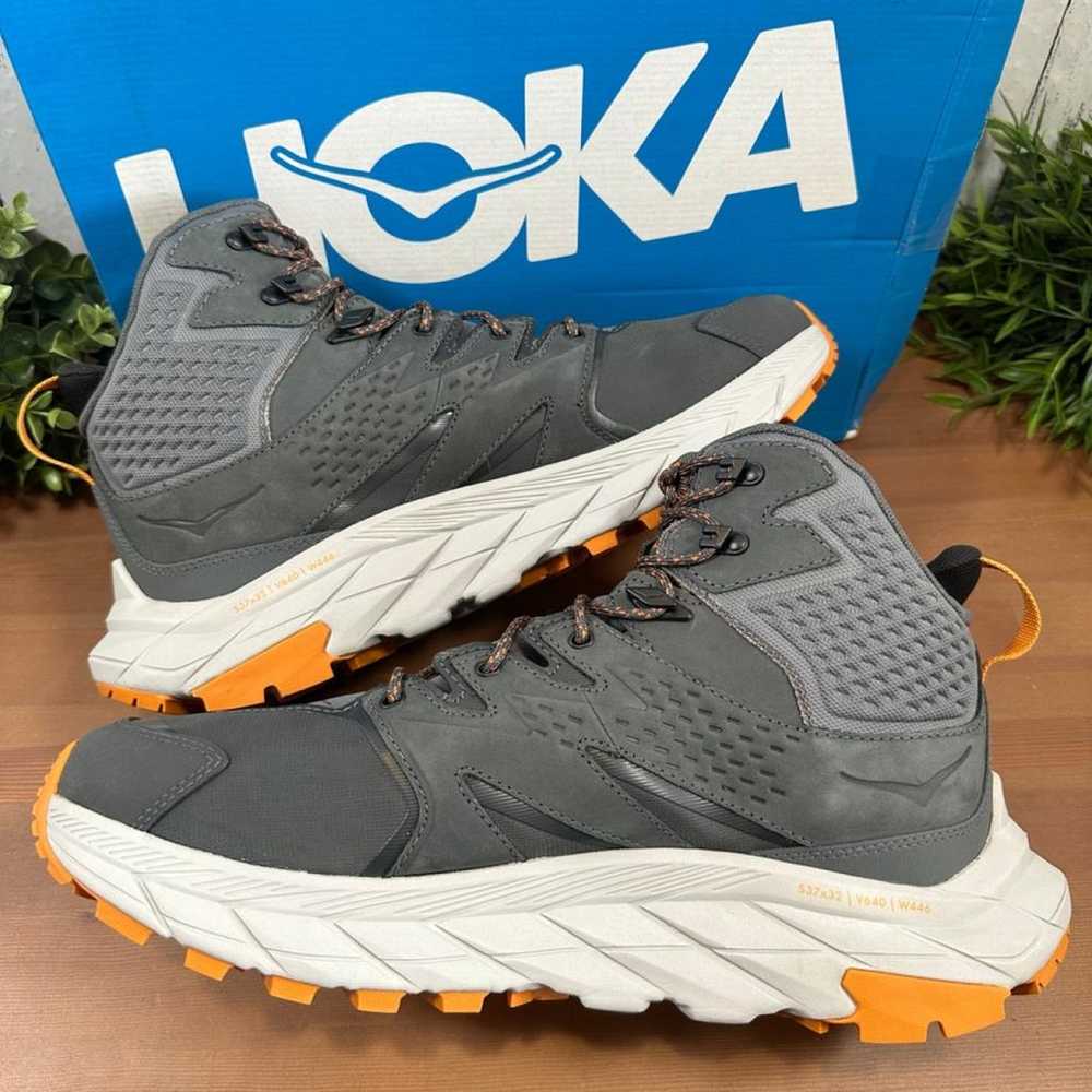 Hoka One One Leather boots - image 4