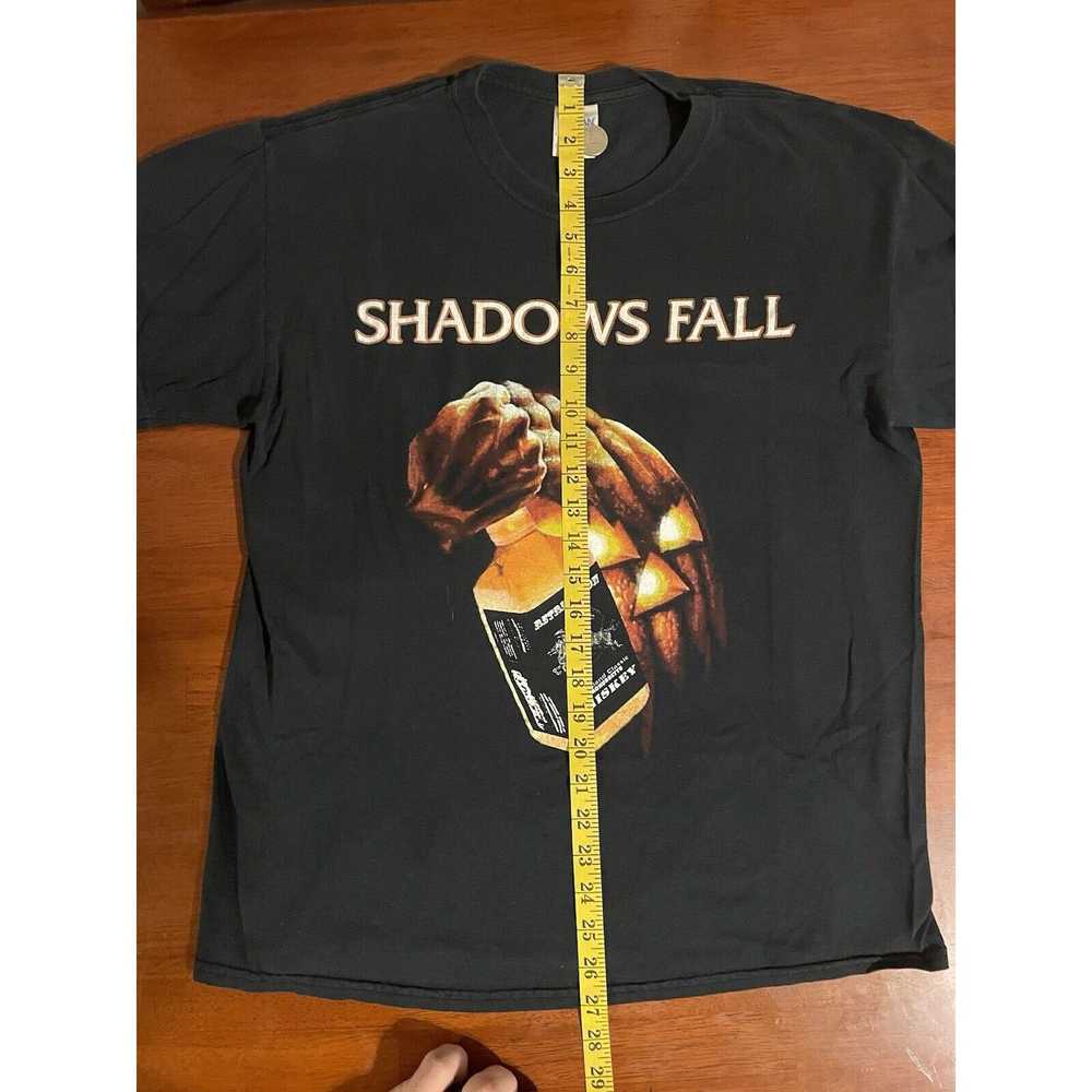 Gildan VTG Y2K Shadows Fall Tour Merch T-Shirt La… - image 4