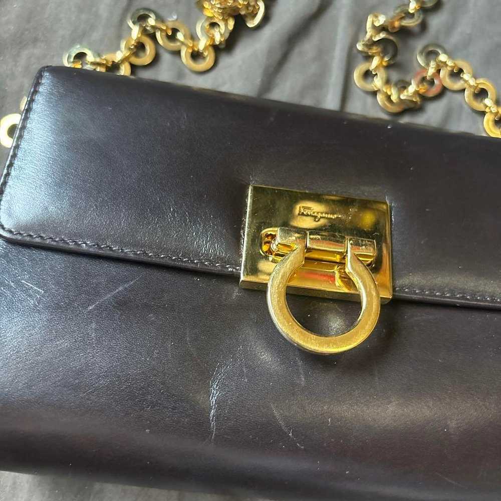 【Salvatore Ferragamo】Gancini Chain Shoulder Bag - image 4