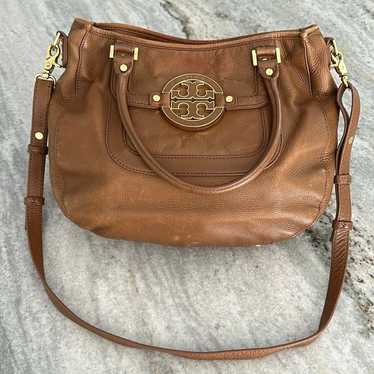 Tory Burch Amanda Hobo Crossbody Purse