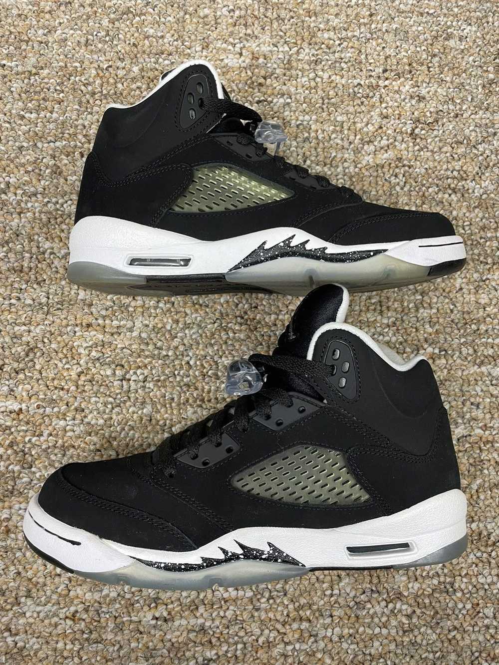 Jordan Brand Air Jordan 5 Retro GS Oreo 2013 - image 2