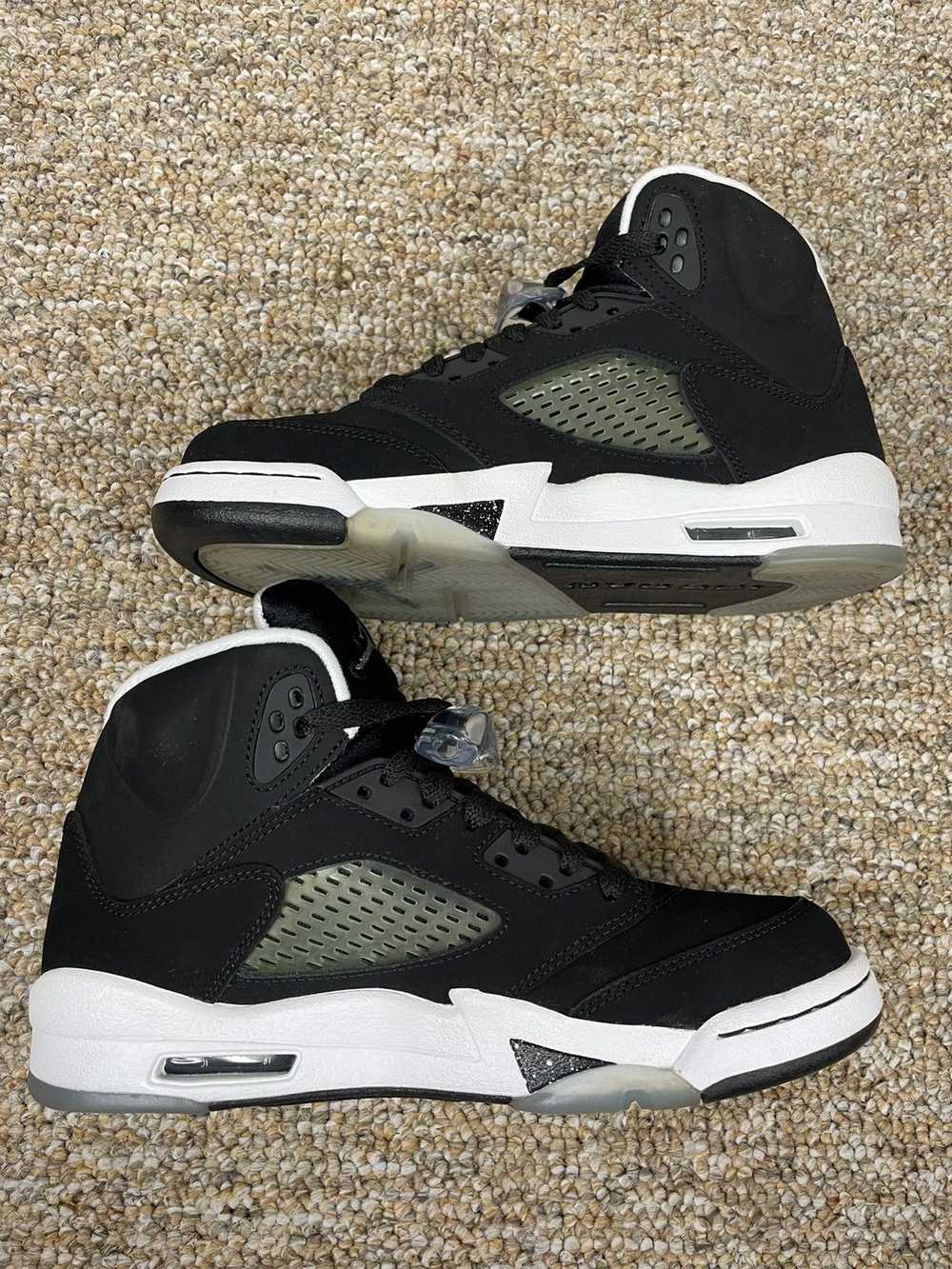 Jordan Brand Air Jordan 5 Retro GS Oreo 2013 - image 3