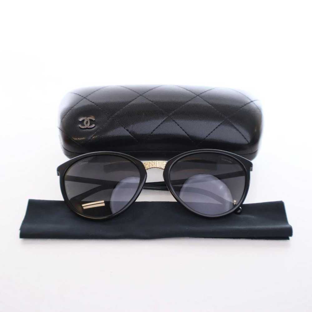 Chanel Oversized sunglasses - image 6