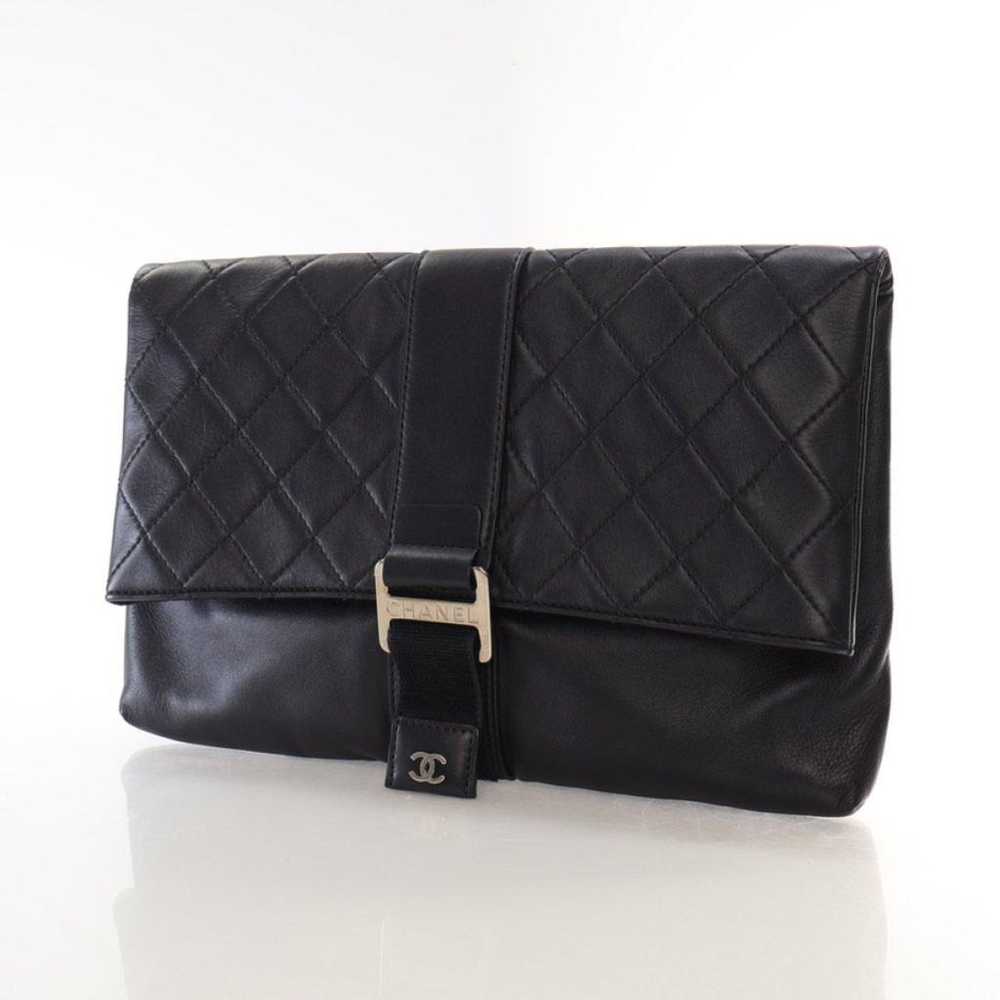 Chanel Leather clutch bag - image 3