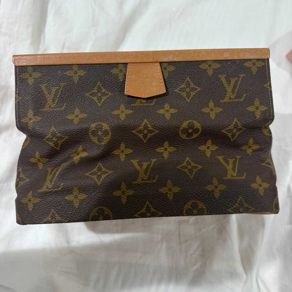 Louis Vuitton Vintage Saks Dopp Kit Toiletry Mono… - image 12