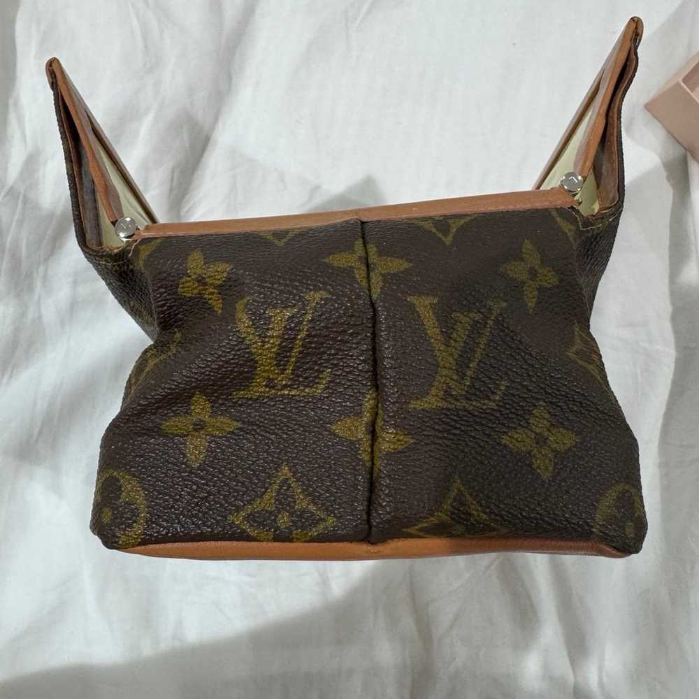 Louis Vuitton Vintage Saks Dopp Kit Toiletry Mono… - image 9