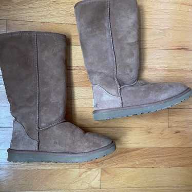 UGG Australia Brown Suede Boots