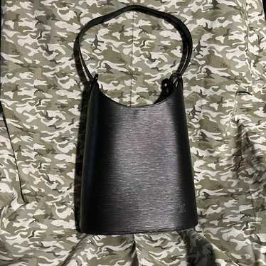 Louis Vuitton Epi Shoulder Bag.