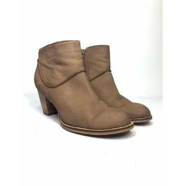 Crown Vintage Soft Brown Leather Ankle Bootie Boo… - image 1