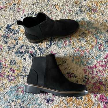 Women's ankle boots - image 1