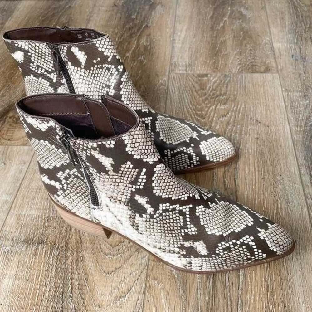 Bleecker & Bond Gwen Snakeskin leather Bootie Sz 9 - image 9