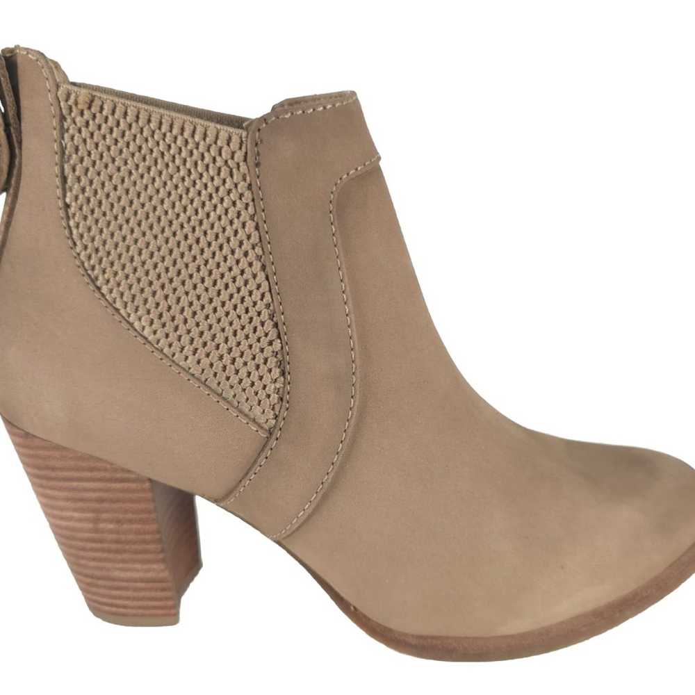 UGG Ankle Cobie Nubuck Leather Heel Chelsea Booti… - image 1