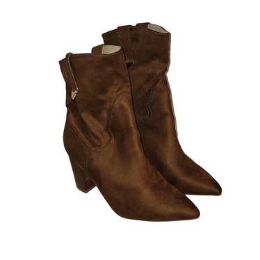 NWOB Lulus Taryne Taupe Suede Pointed-Toe Booties,