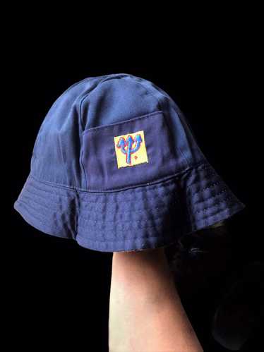 Hat × Vintage Vintage Club Med Bucket Hat Riversib