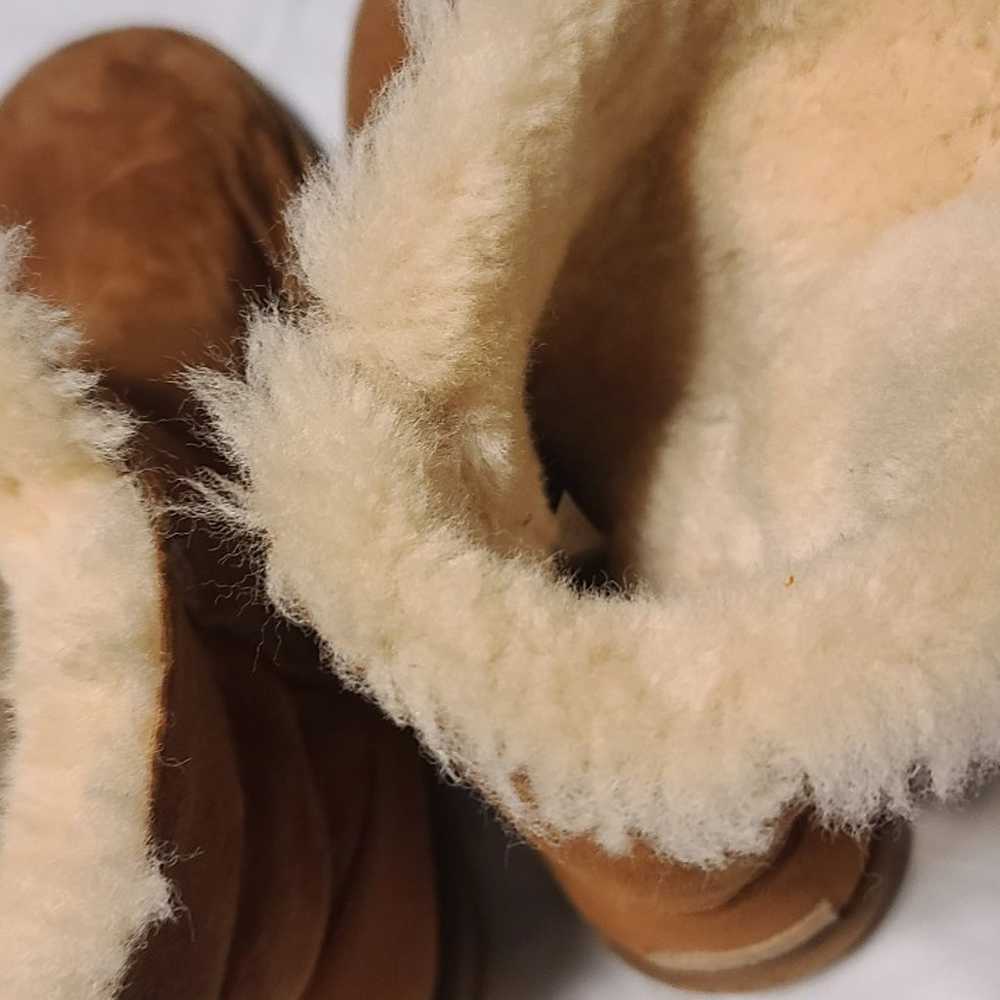 Ugg boot woman size 10 - image 3