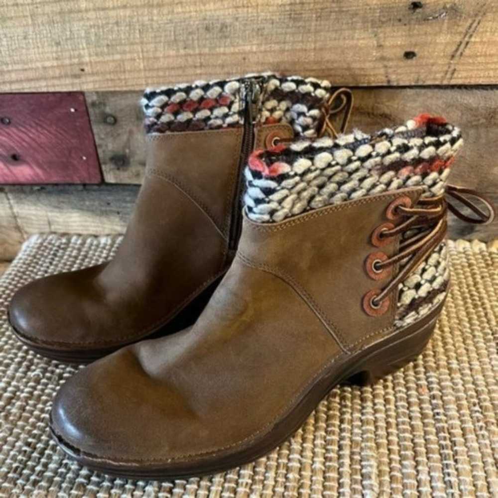 Bionica Brown Reign Ankle Boots Size 10 - image 1