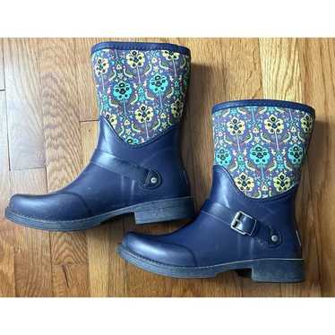 UGG SIVADA LIBERTY NAVY PRINT BLUE  RUBBER SHEEPS… - image 1