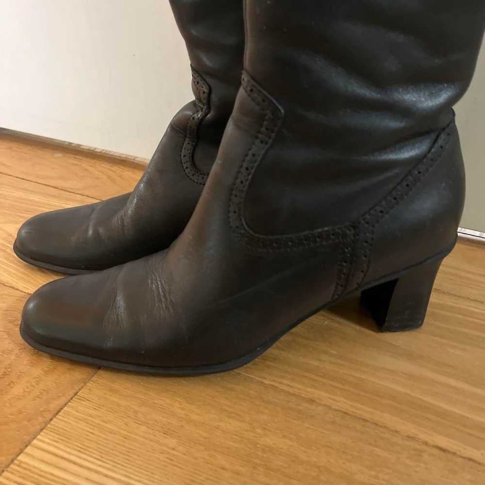 Black Leather Long Boots with Mid Heel size 23.0 - image 3