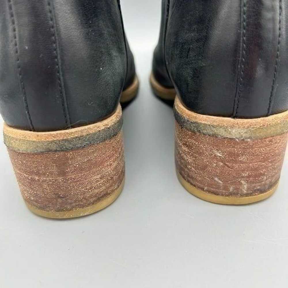 Women's Clarks Originals 8 Booties Black Leather … - image 8