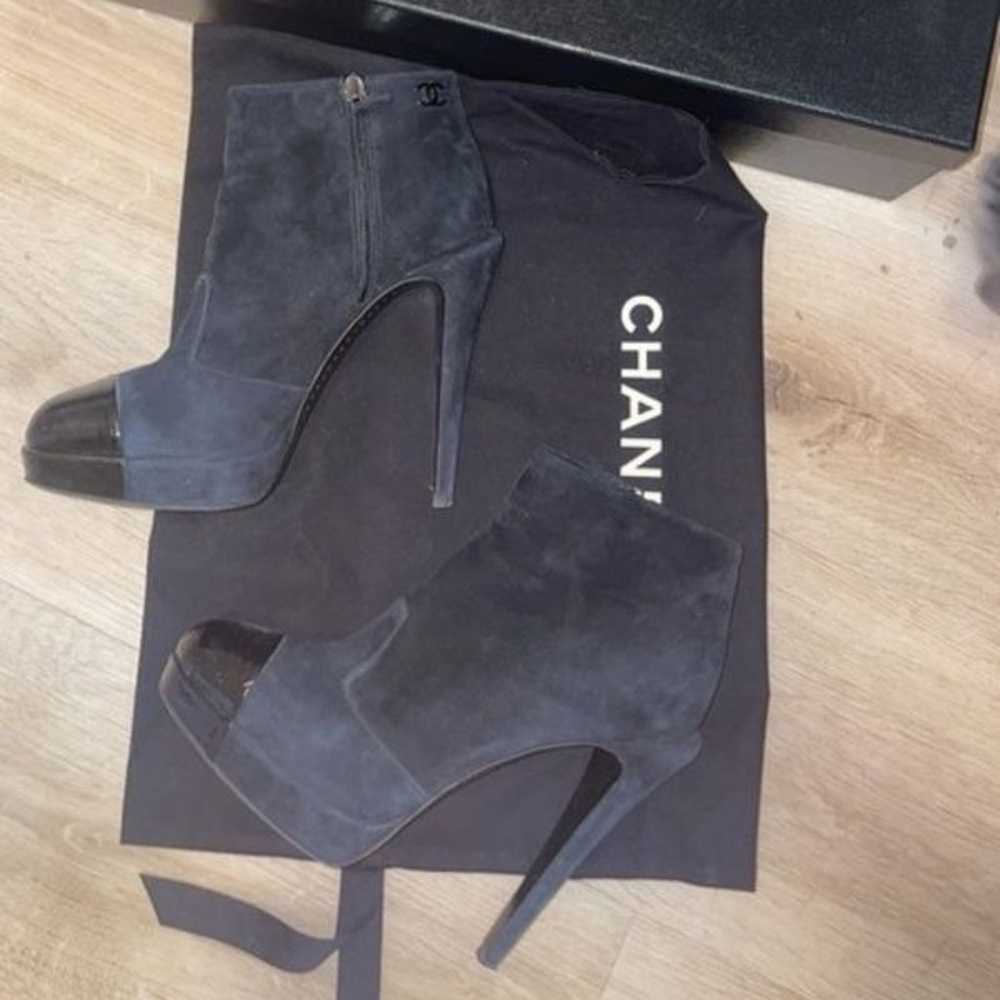 Chanel vintage denim black booties 37.5 - image 1