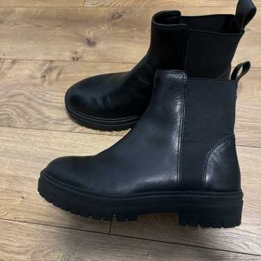 Steve madden chelsea boots