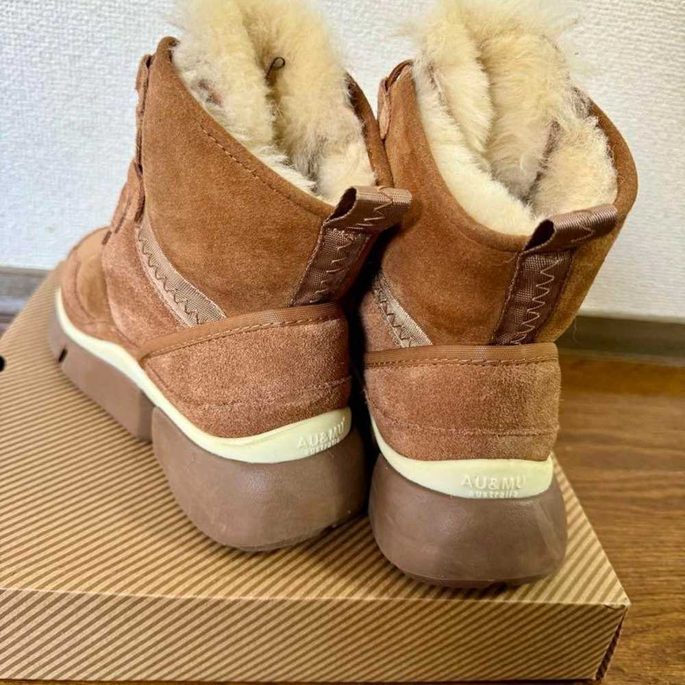 AU & MU Sheepskin Boots - image 2