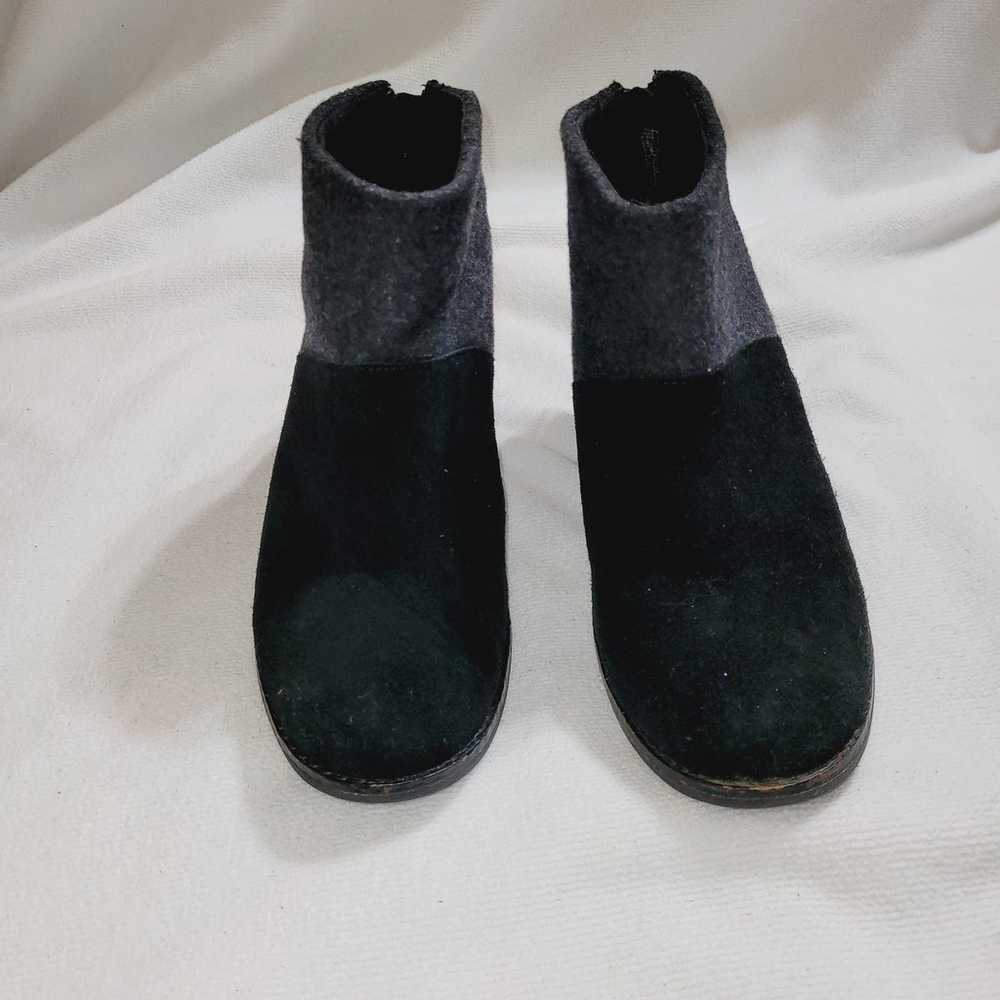 Tom's womens Leila black and grey wool booties an… - image 2