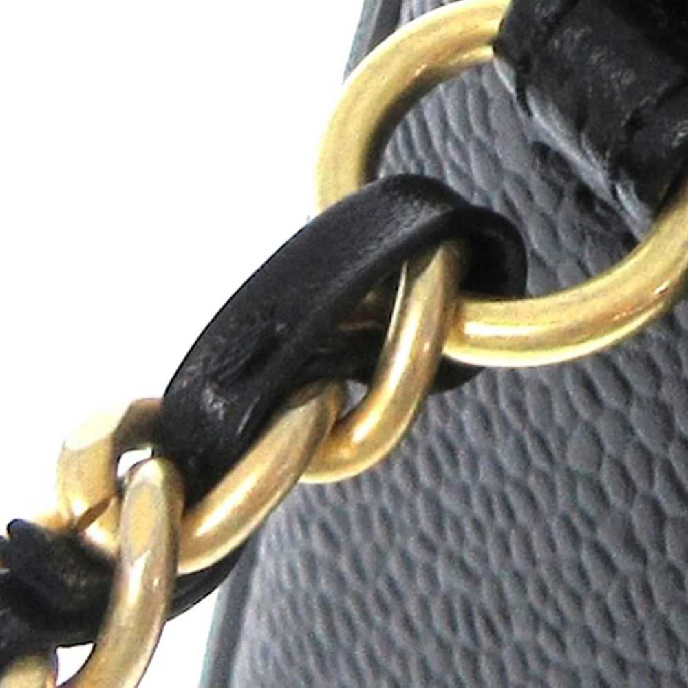 Chanel Cc Filigree leather bag - image 11