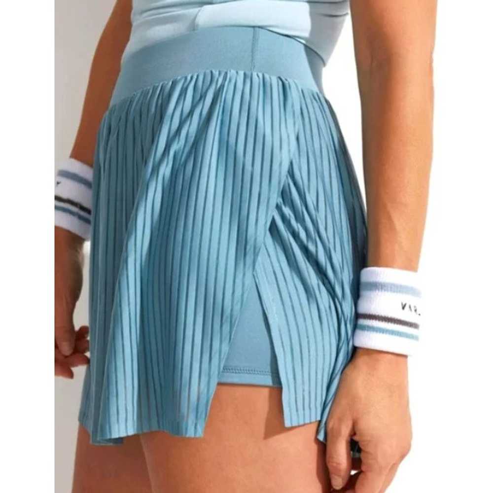 Varley Varley Aster Skort, Smoke Blue Athletic Te… - image 1