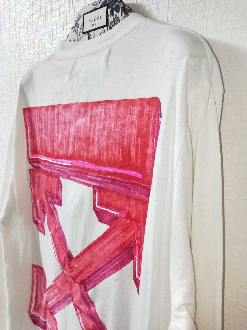 Off-White 3D Marker Arrows L/S Tee - image 3