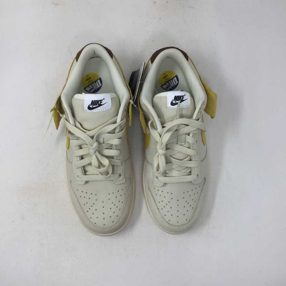 Nike Wmns Dunk Low LX Banana - image 3