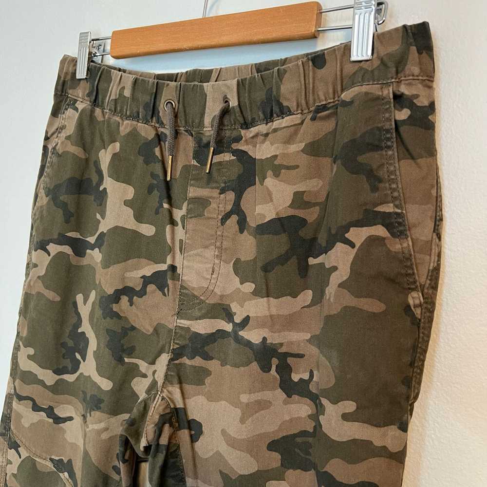 H&M H&M Divided Camo Jogger Fall Camouflage Pants… - image 6