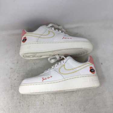 Nike Wmns Air Force 1 07 Peace