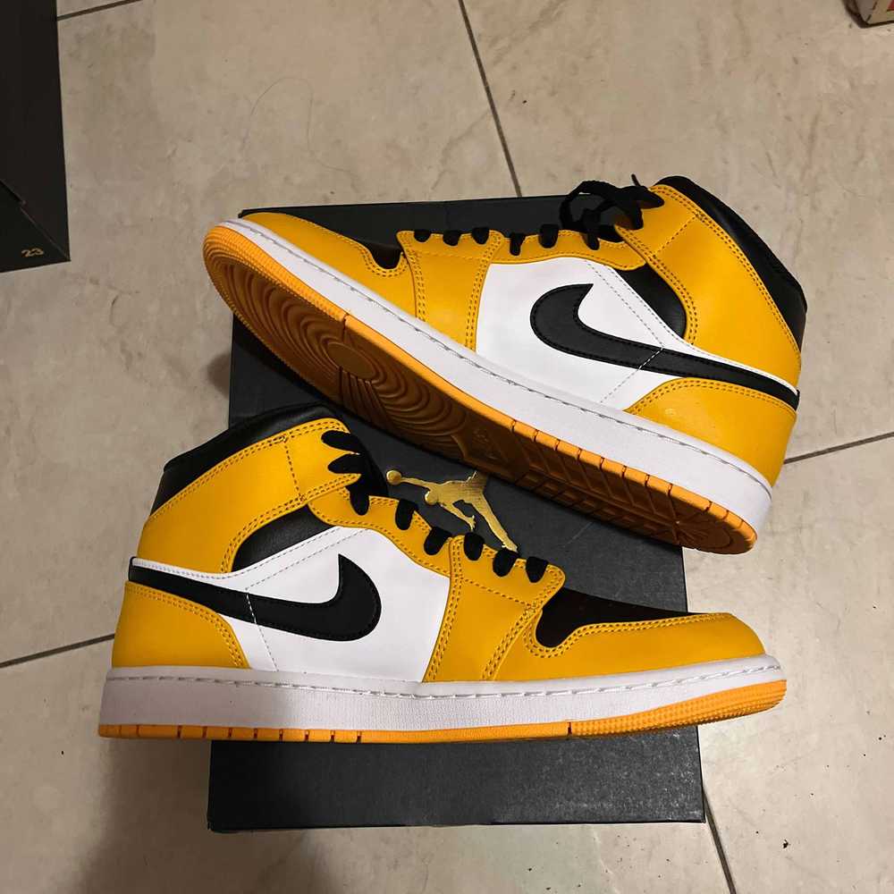 Jordan Brand Air Jordan 1 Mid Reverse Yellow Toe - image 2