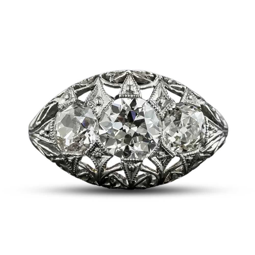 Late Edwardian/Early Art Deco Three-Stone Diamond… - image 6