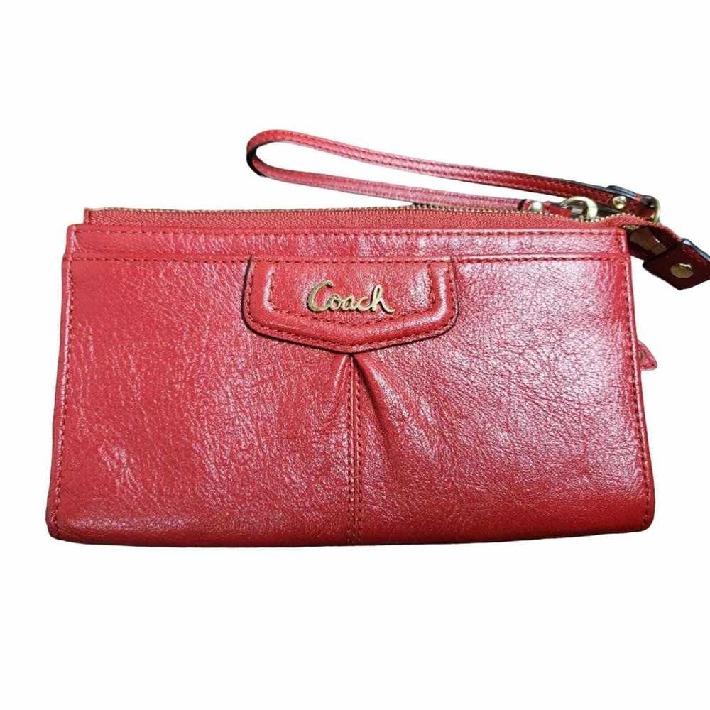 Coach Coach Ashley Pink Leather Wristlet with Gol… - image 4