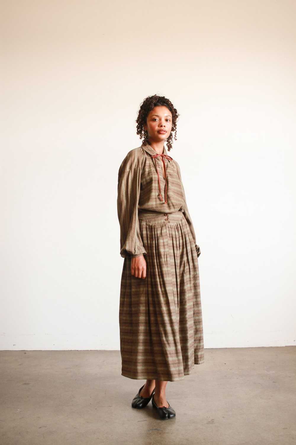 1970s Geoffrey Beene Striped Olive Wool Skirt Set - image 8