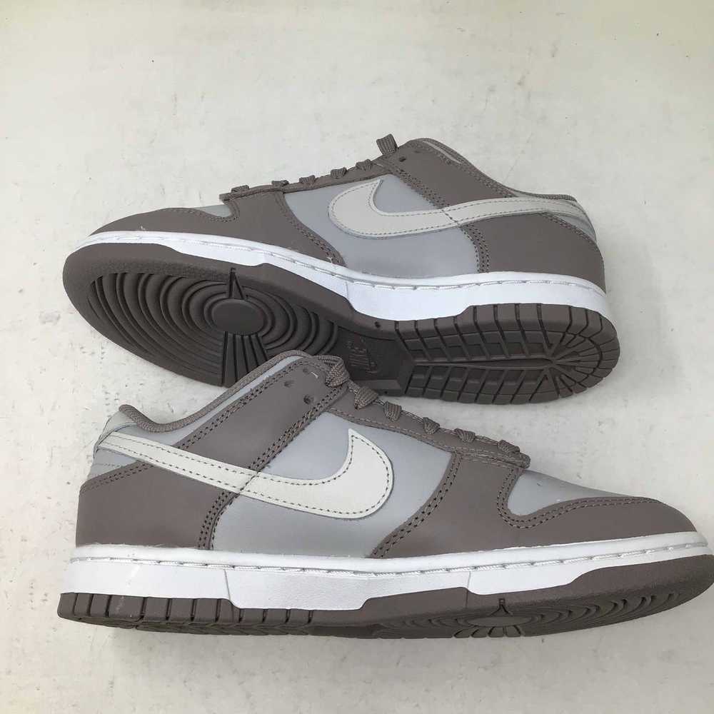 Nike Wmns Dunk Low Moon Fossil - image 2