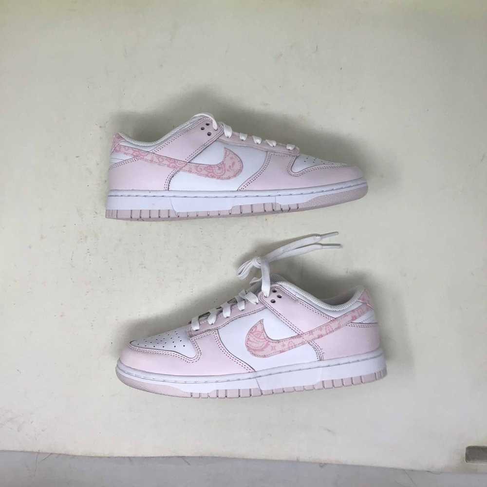 Nike Wmns Dunk Low Pink Paisley - image 1