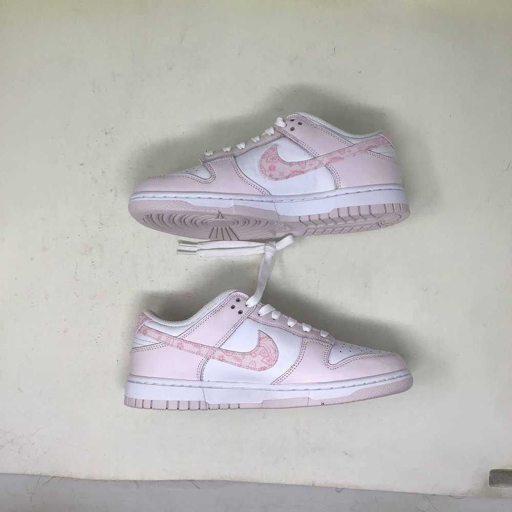 Nike Wmns Dunk Low Pink Paisley - image 2