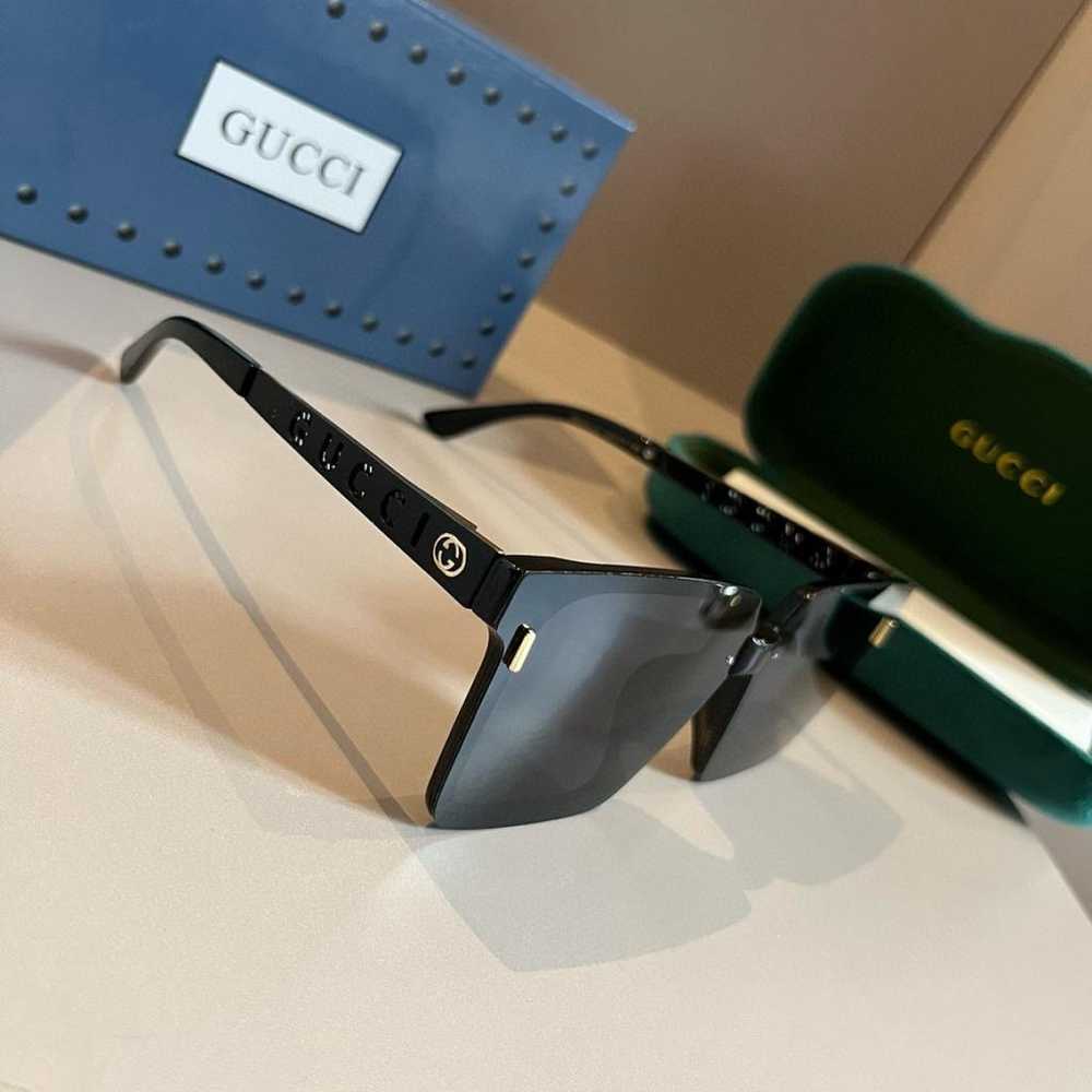 Gucci Oversized sunglasses - image 3