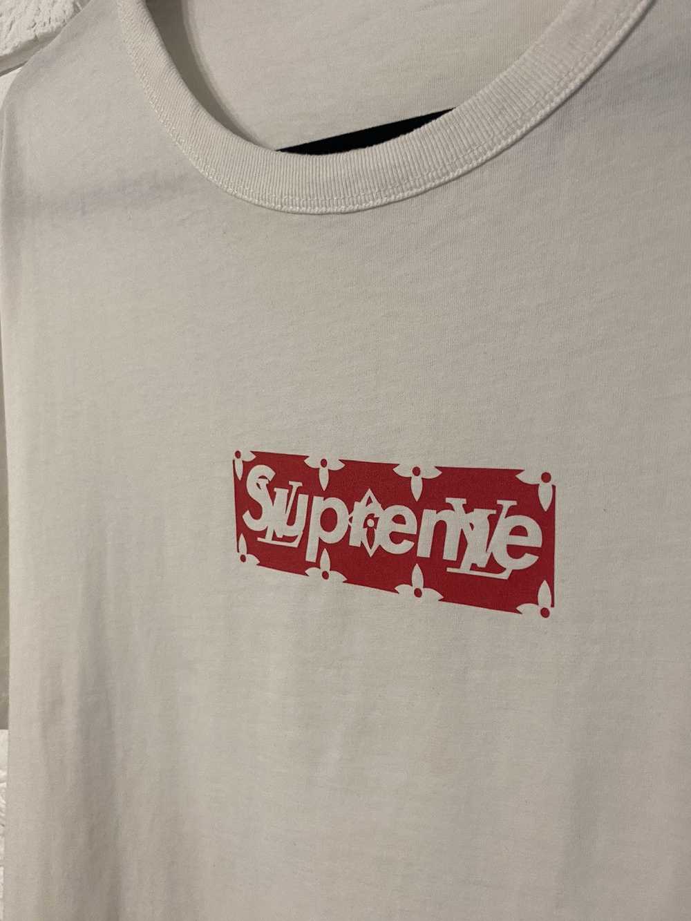 Louis Vuitton Supreme × Louis Vuitton Box Logo T-… - image 3