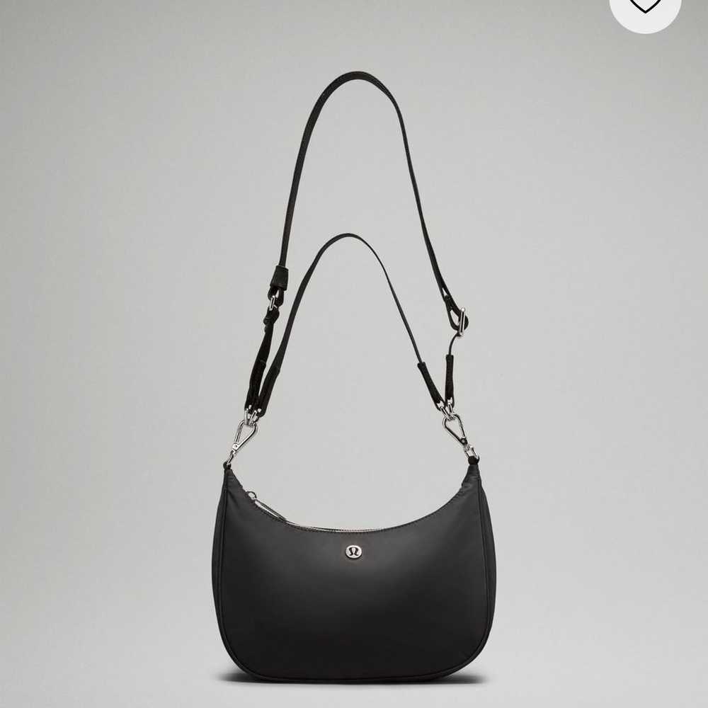 Lululemon adjustable shoulder bag - image 1